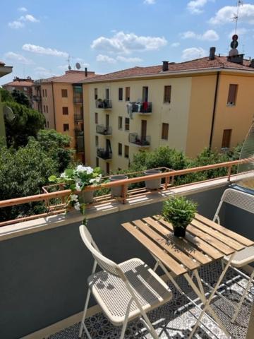 Puccini Apartment Модена Екстер'єр фото